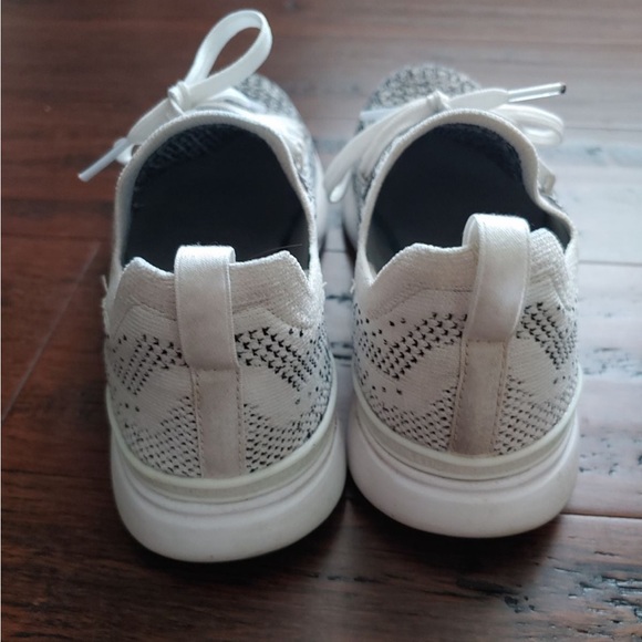 APL Techloom Sneakers - white (size 6) - Picture 6 of 7